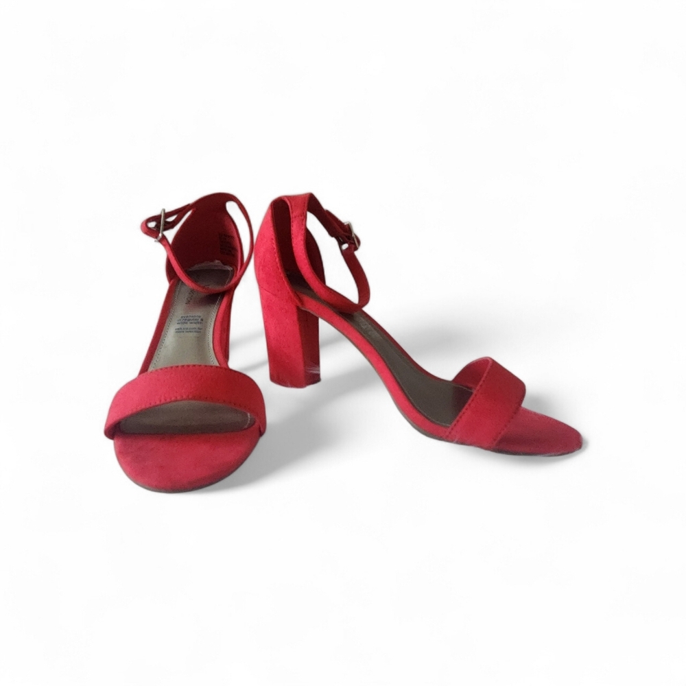 Worthington Red Block Heels